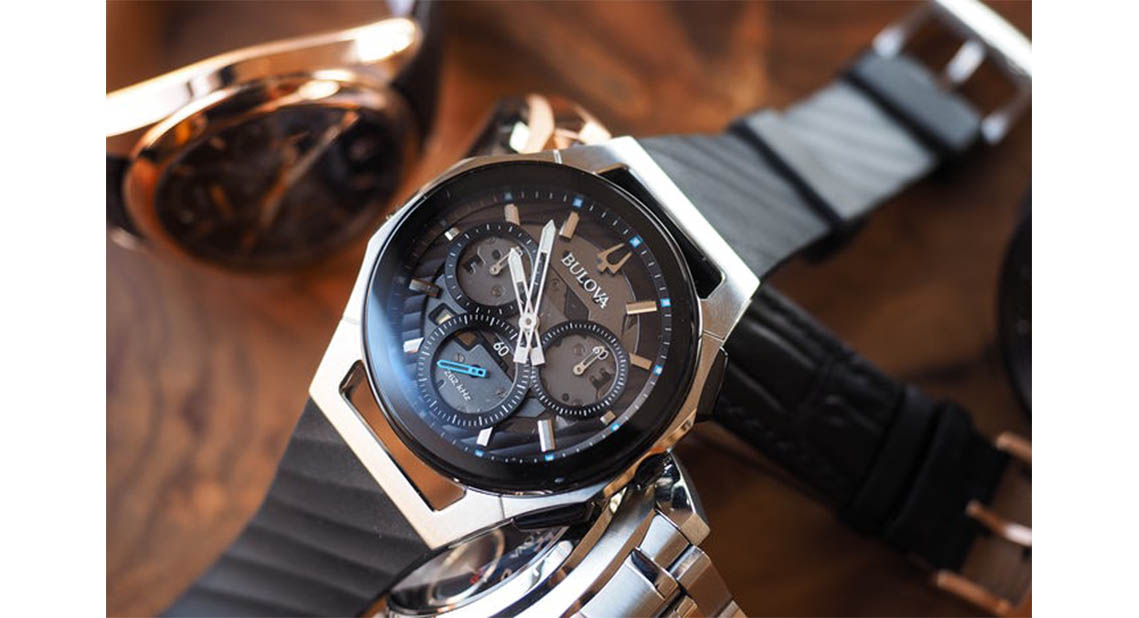 Đồng hồ Bulova CURV