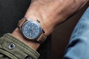 Tìm hiểu 6 loại lịch phổ biến trên đồng hồ đeo tay