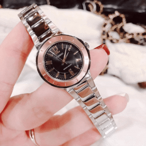 Cách chọn mua đồng hồ chuẩn đẹp theo tay bạn nên biết