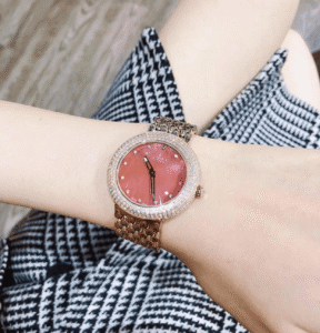 Đồng hồ Charmex - sự hoàn hảo từ mẫu mã đến chất lượng