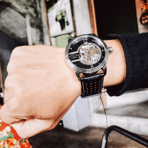 Đồng hồ Stuhrling sức sống mãnh liệt sau bao giông bão