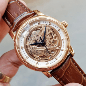 Đồng hồ Ogival thương hiệu chú cá nhảy mang may mắn đến cho mọi người